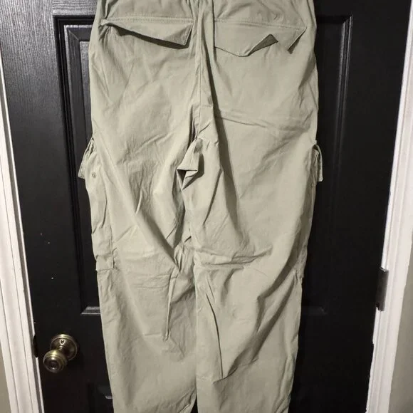 Like New Mens H&M Cargo Pants Lightweight Gray Green Small - Picture 3 of 3